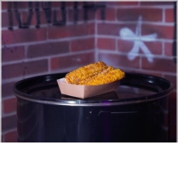 2 Zachte sappige mais sticks, zoet van smaak en licht gekruid. Perfect als side bij elke bowl of burger